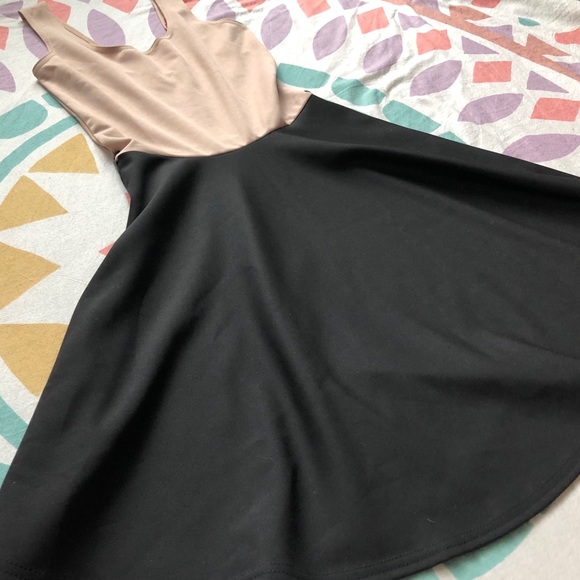 Boohoo Sally Contrast Skater Dress Tan - Picture 3 of 7